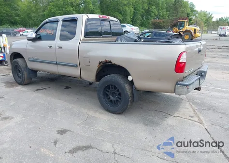 2005 Toyota Tundra Sr5 V8 z USA, uszkodzony, nr VIN 5TBBT44125S459330